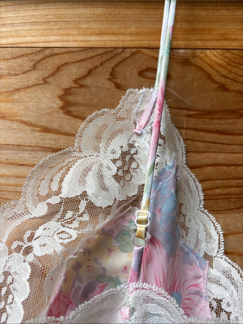 Vintage Gold Label Victoria’s Secret Floral Lace Slip Dress | Small | Y2K - Picture 6 of 9